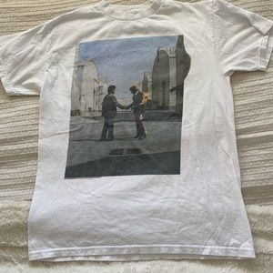 Brandy Melville t-shirt